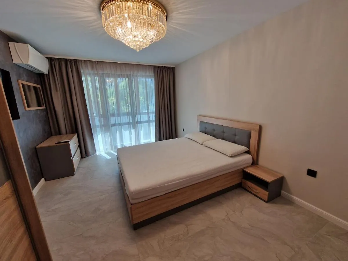 Top Apartment Sevi Varna
