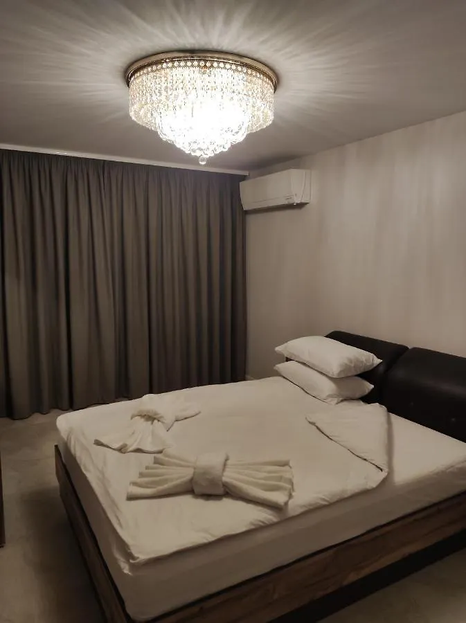 Top Apartment Sevi Varna