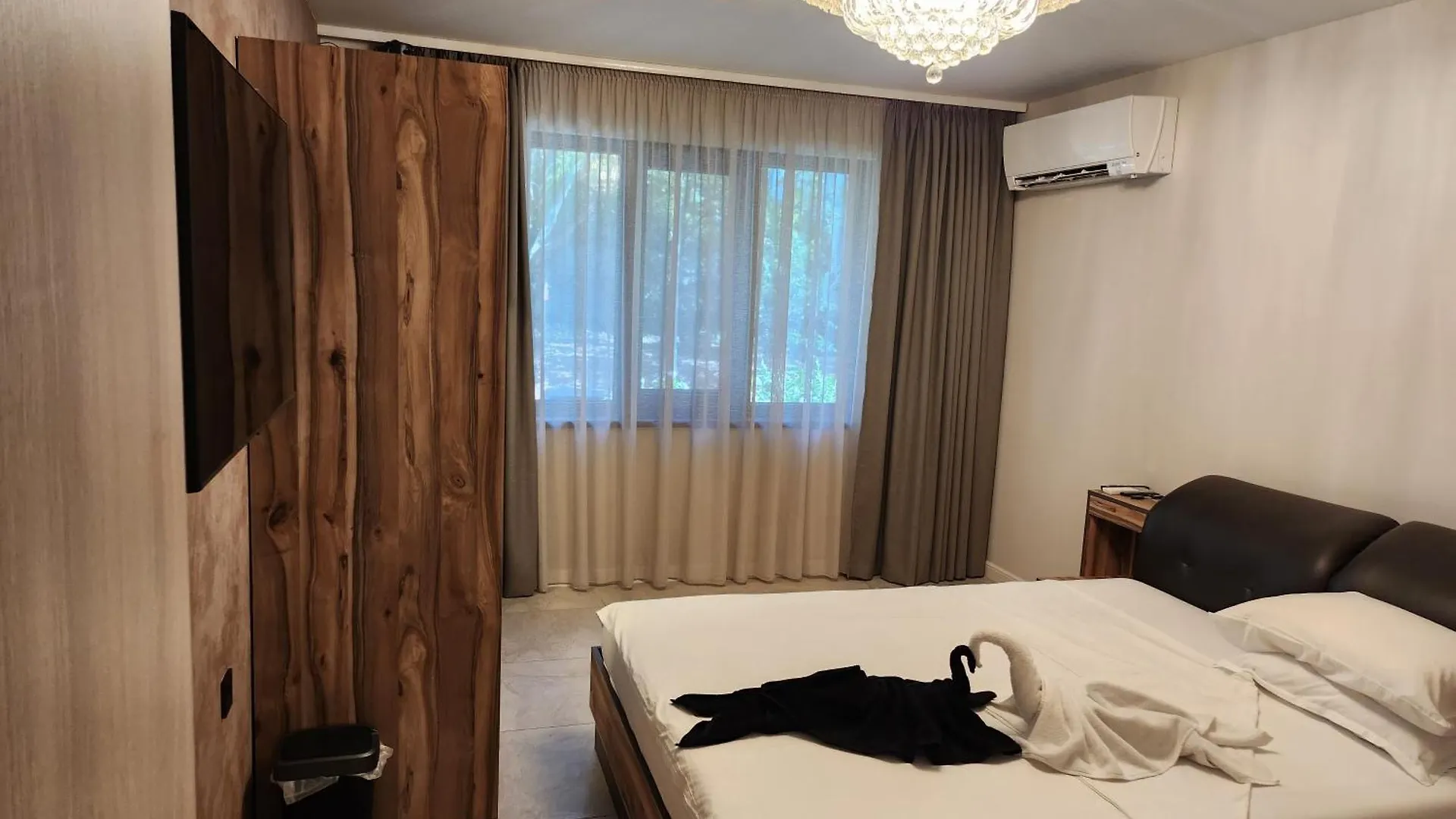 Top Apartment Sevi Varna