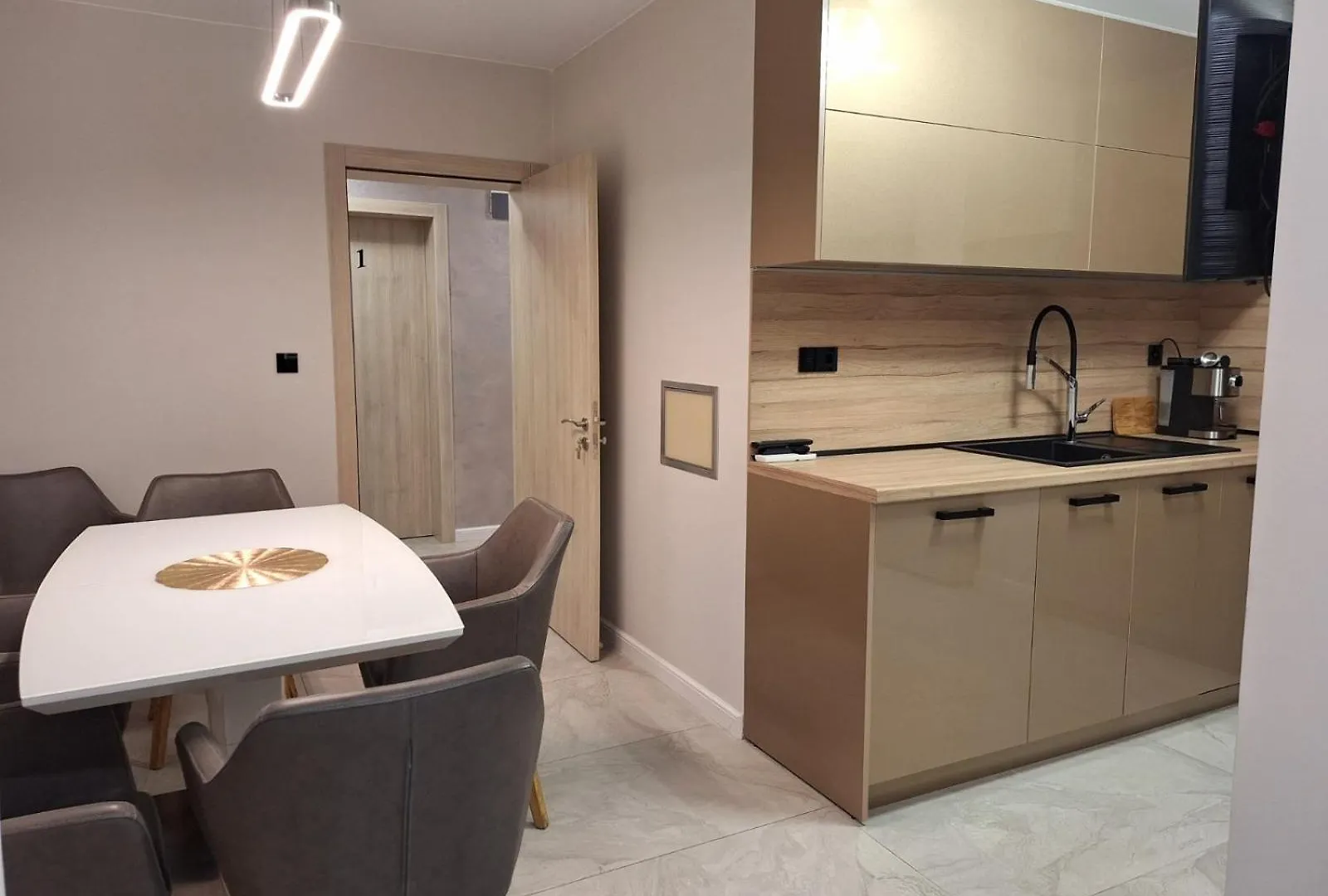 Top Apartment Sevi Varna