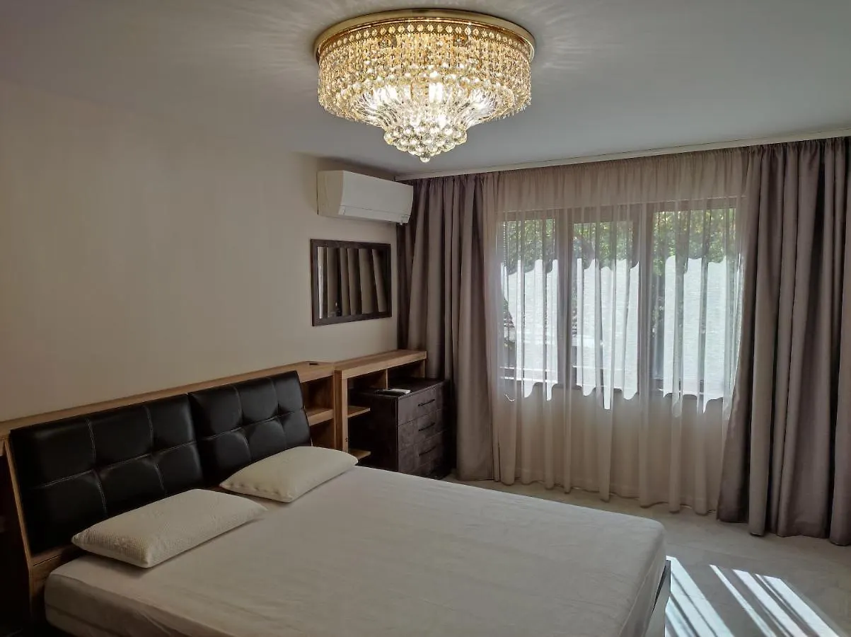 Top Apartment Sevi Varna