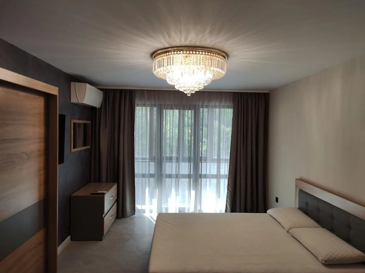 Top Apartment Sevi Varna